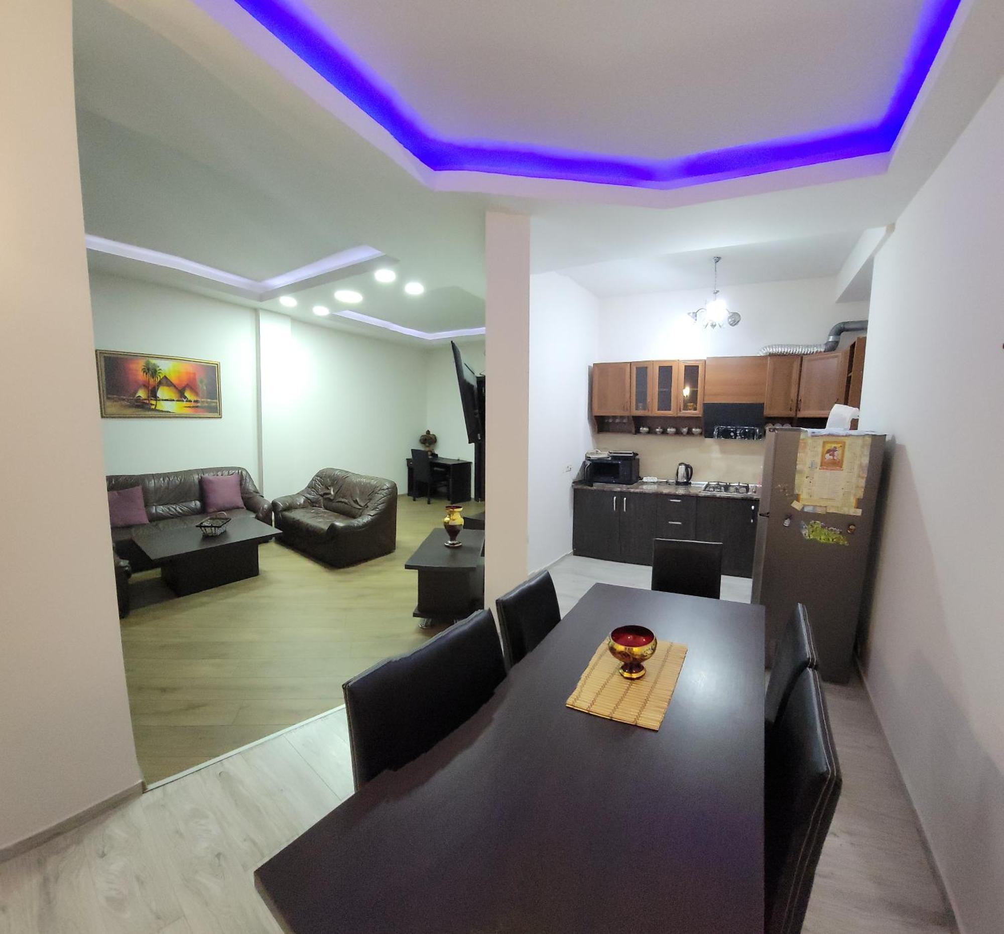 Cozy & Sweet Home Tbilisi Bagian luar foto