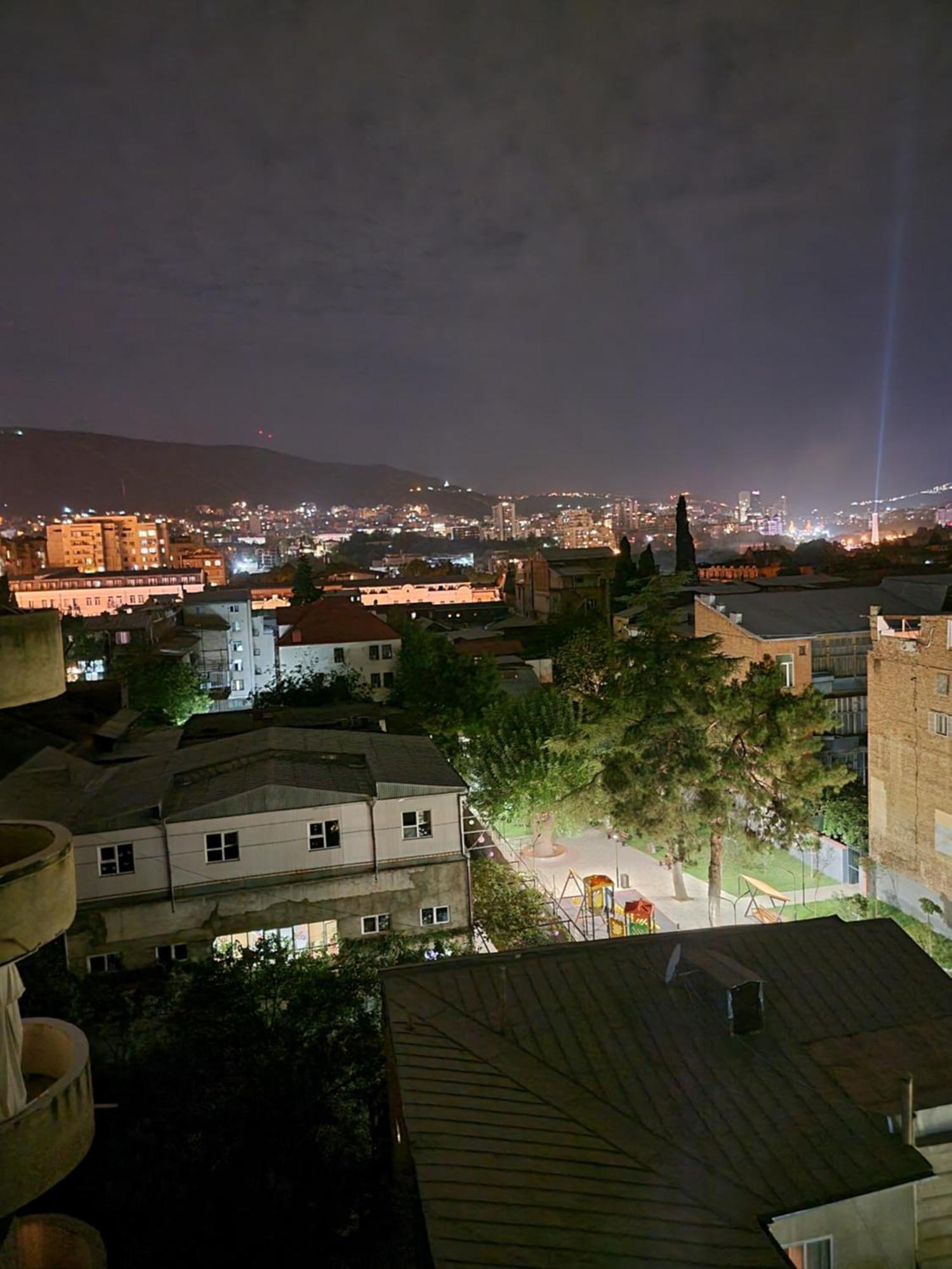 Cozy & Sweet Home Tbilisi Bagian luar foto